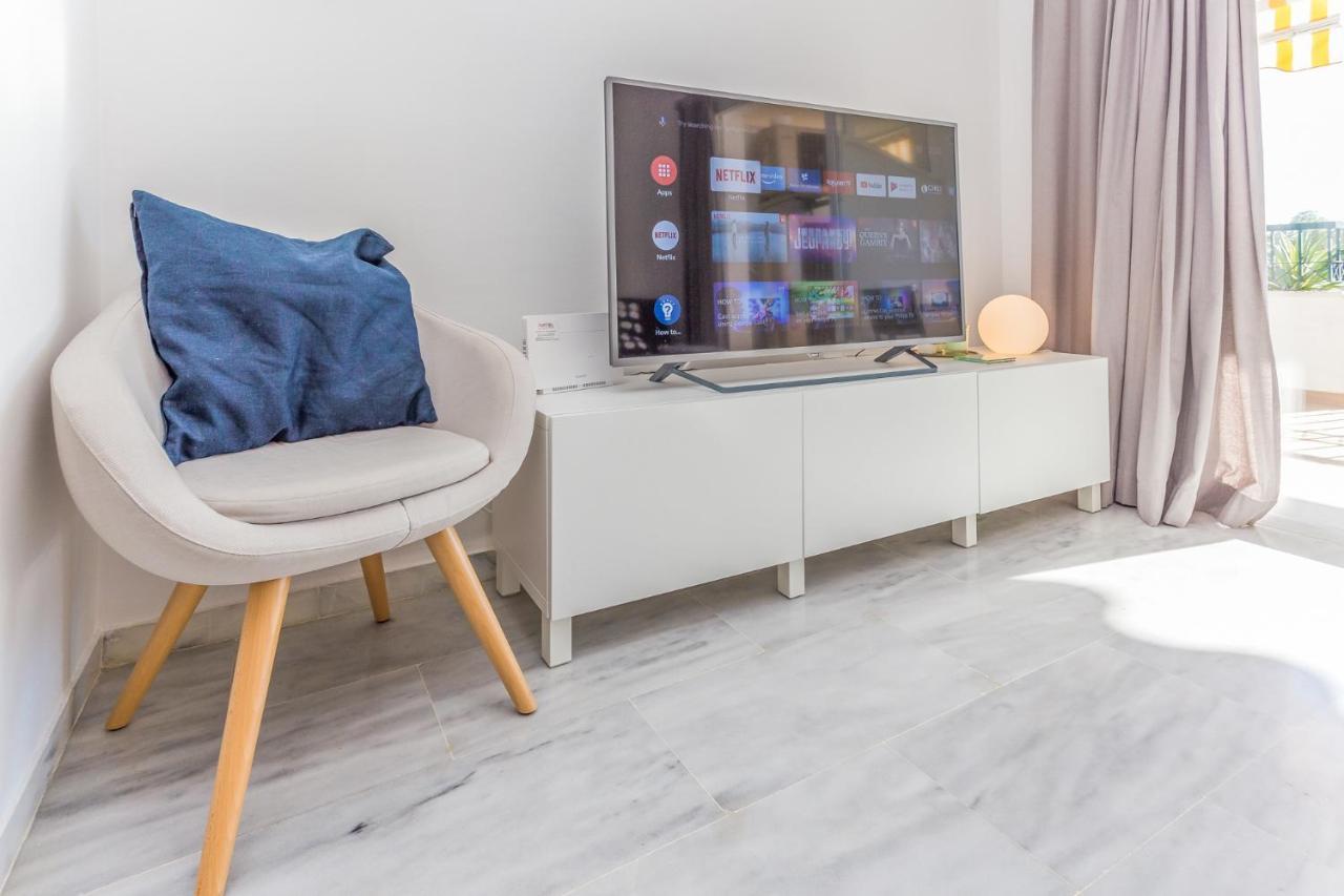 Gran Calahonda 2Br 2Ba With Terrace Wifi/Ac/Pool Apartment Sitio de Calahonda Ngoại thất bức ảnh