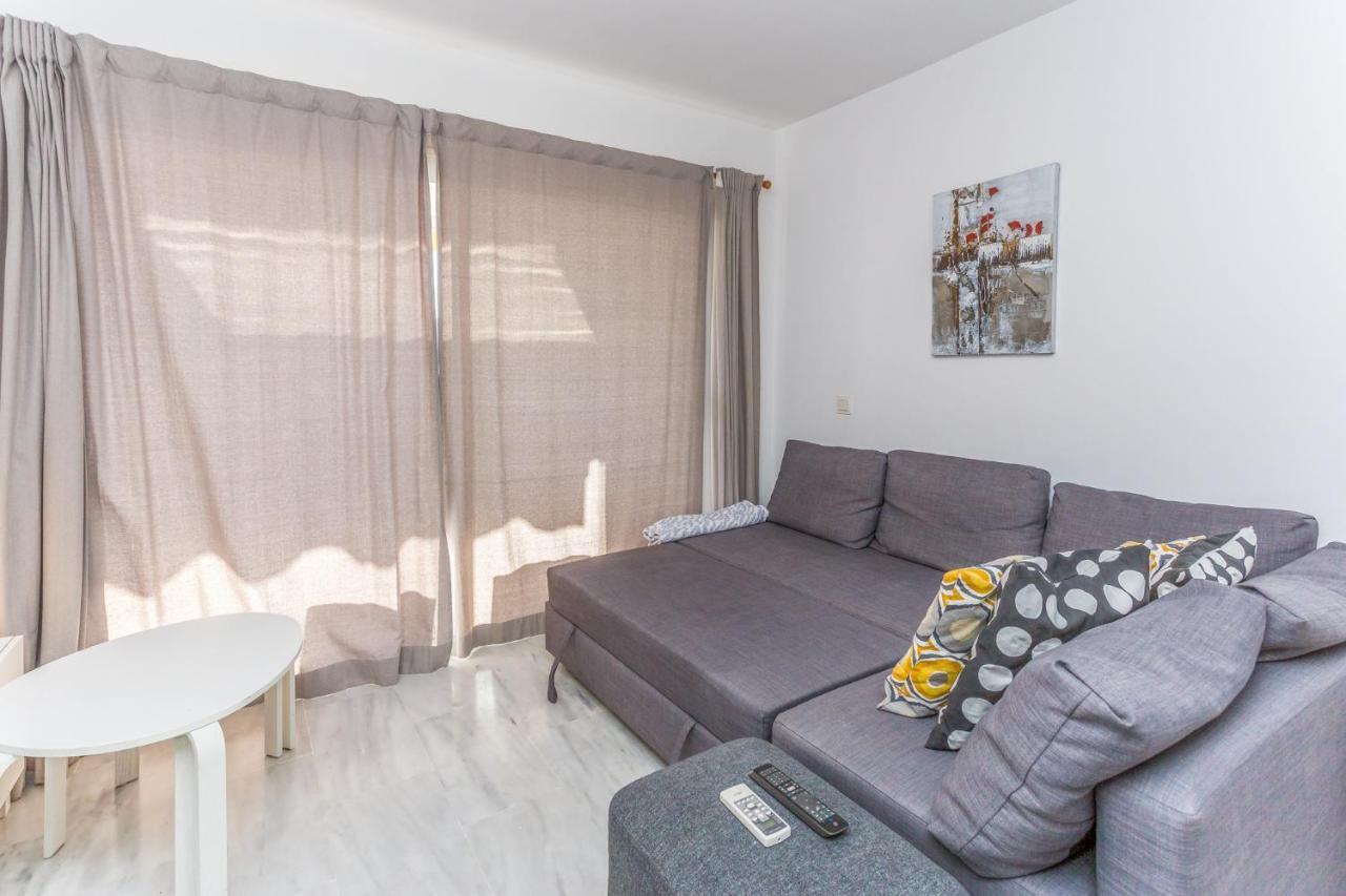 Gran Calahonda 2Br 2Ba With Terrace Wifi/Ac/Pool Apartment Sitio de Calahonda Ngoại thất bức ảnh